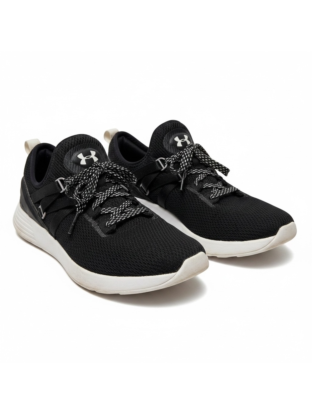 Under Armour Breathe Trainer Black and White Running Shoes Size 6